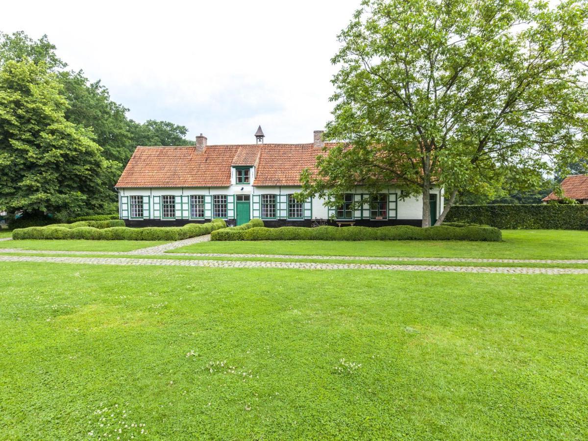 Beautiful Farmhouse In Beernem With Big Garden Exterior photo